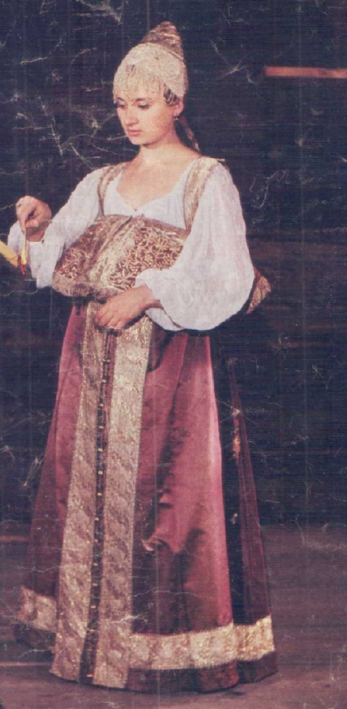 Женщина-свет-дома-01 Женщина-свет-дома-01