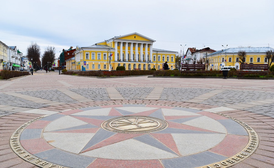 Площадь сковорода в костроме фото Центральная (Сусанинская) площадь в Костроме